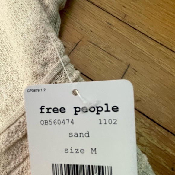 Free People NWT Cardigan Sweater Medium Sand $128 - Picture 7 of 9